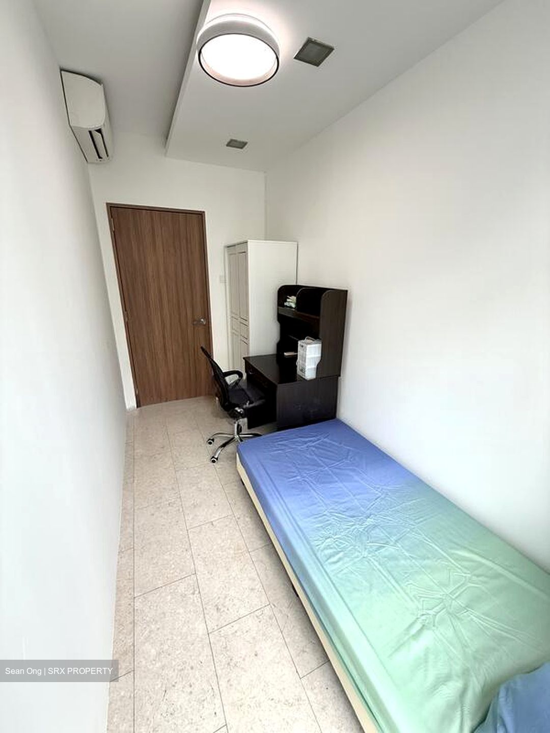 The Lakeshore (D22), Condominium #535392051